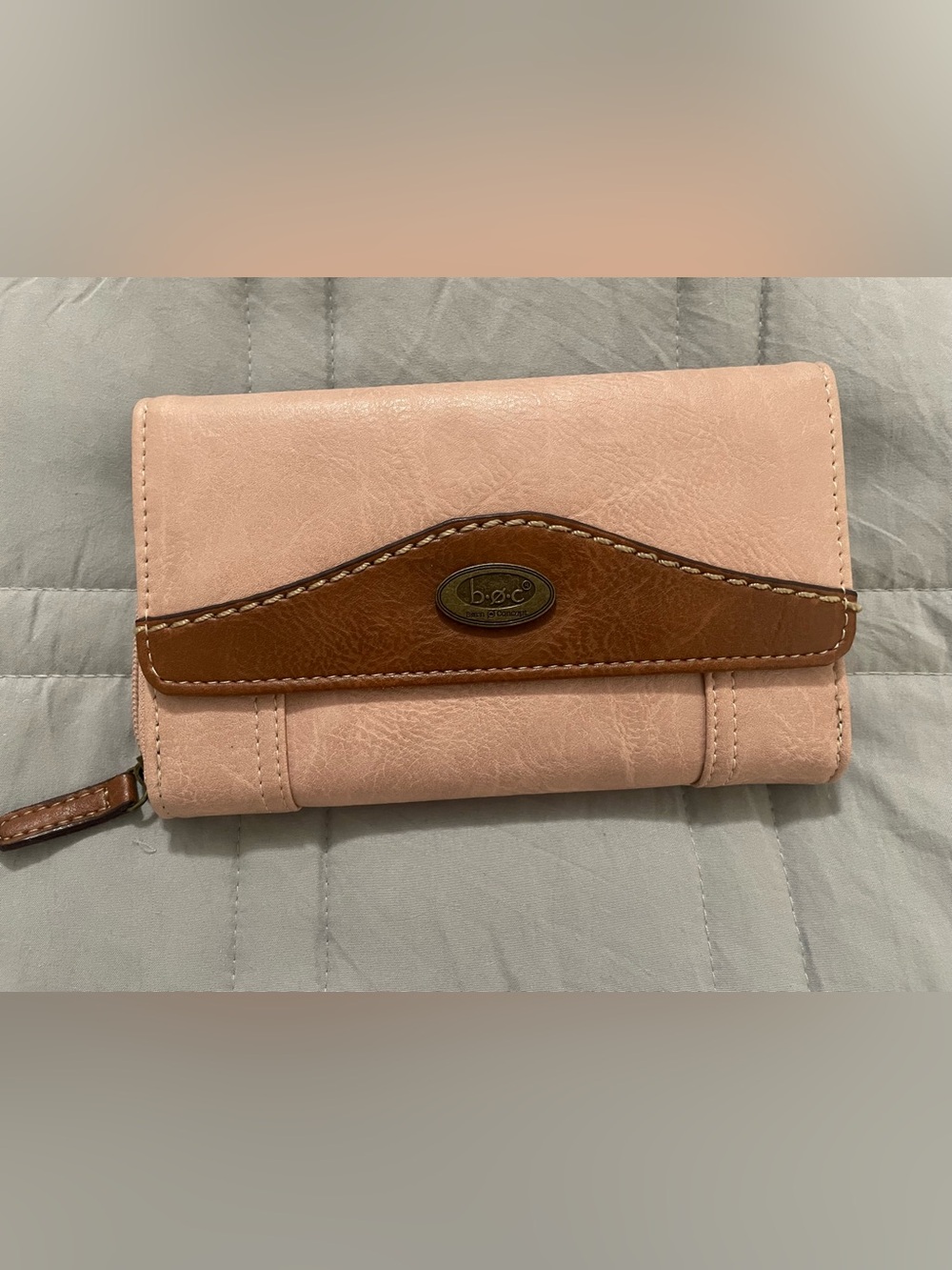 b.o.c. Pink and Brown Two-Tone Trifold Wallet